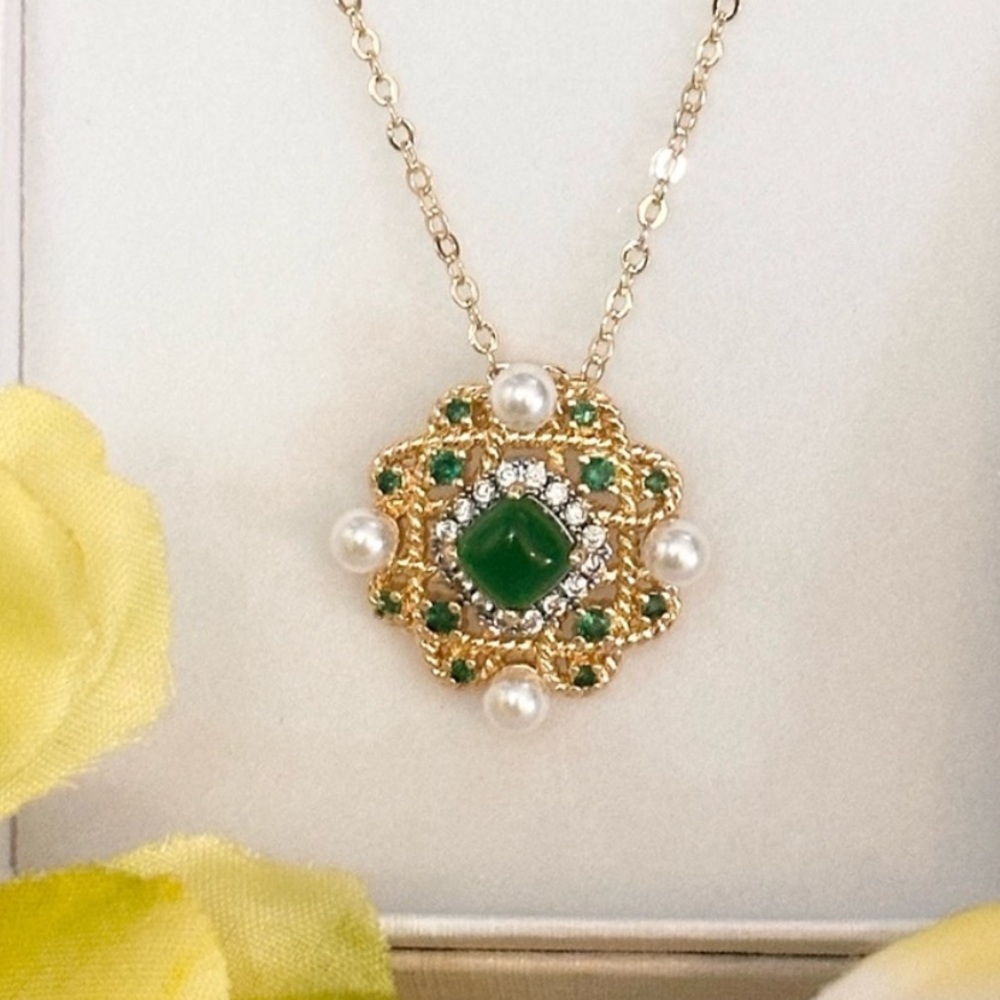 Pearls Micro Pave Diamonds and Emerald Gemstone Gold Pendant Necklace NEW!